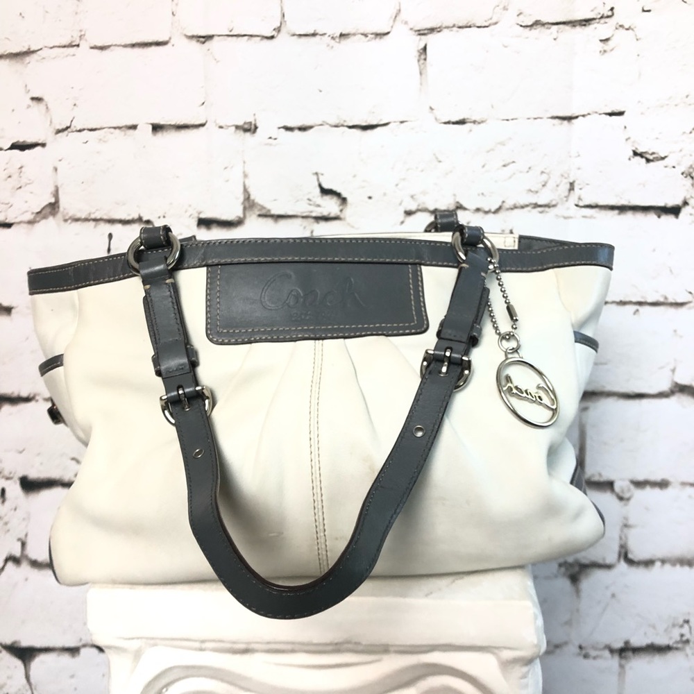 Vintage Coach Handbag / Purse